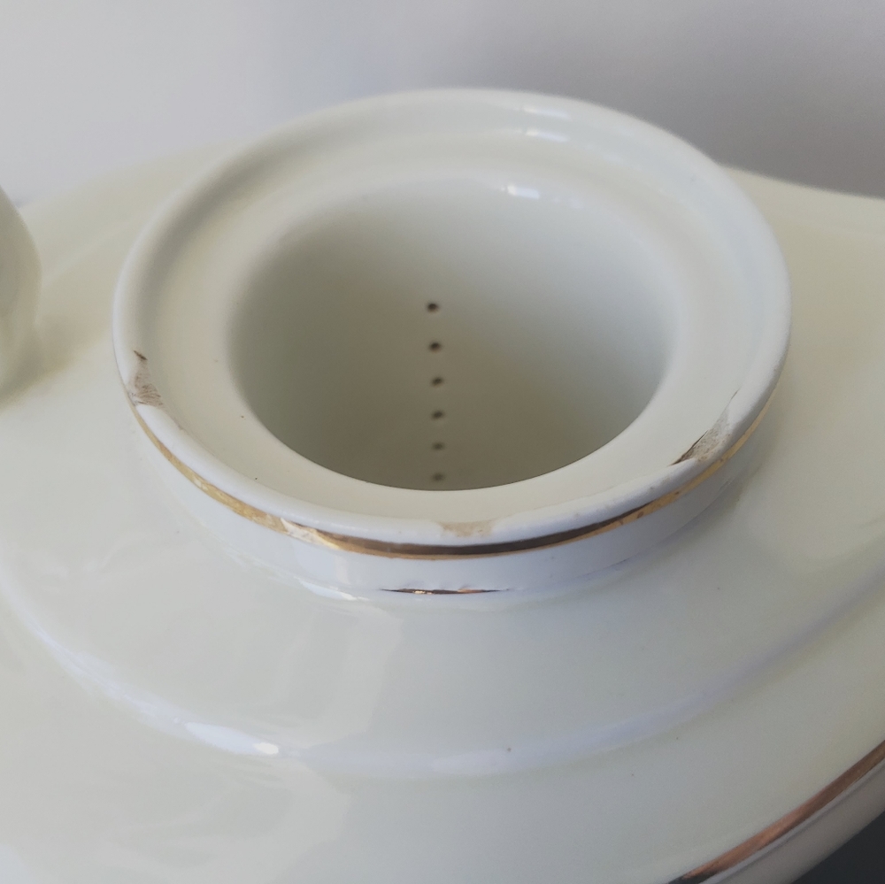 HALLs Superior tea pot - Picture 16 of 16